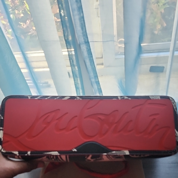 Christian Louboutin Graffiti Cabata  Tote W/ Dustbag - Picture 6 of 16